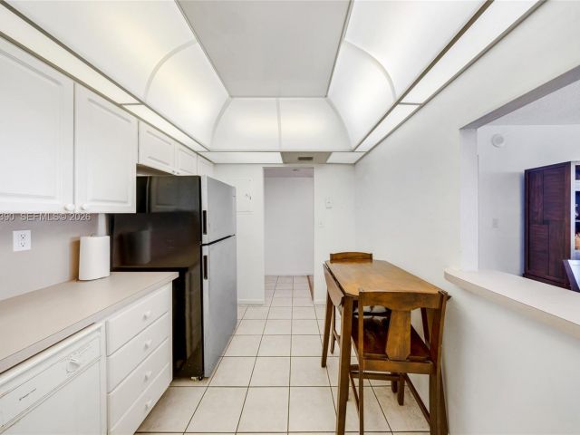 Продажа квартиры #502 - фото 7491947