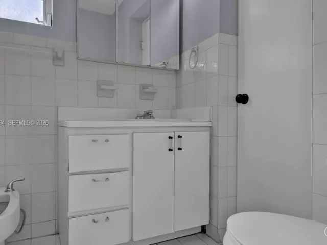 Продажа дома по адресу 4820 SW 112th Ave - фото 7581337