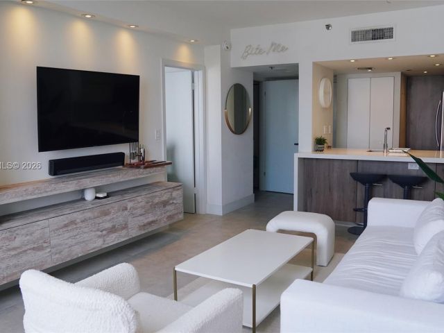 Продажа квартиры #1711 - фото 7469796