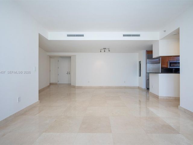 Продажа квартиры #901 - фото 7471732