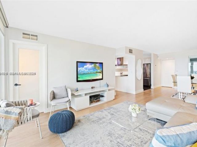 Квартира в аренду номер1407 - фото 7527571