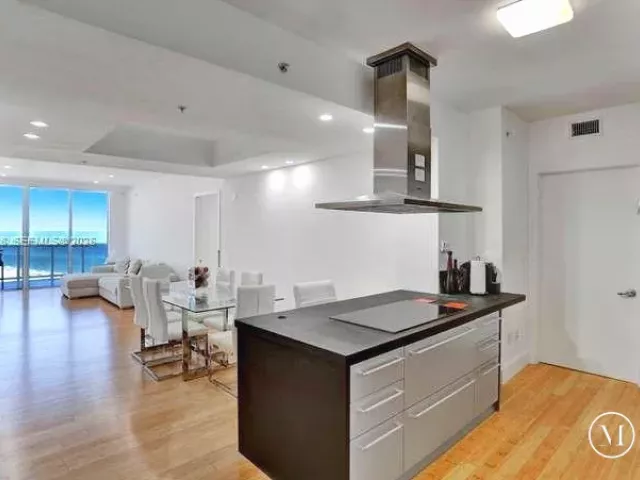 Продажа квартиры #1202 - фото 7496623