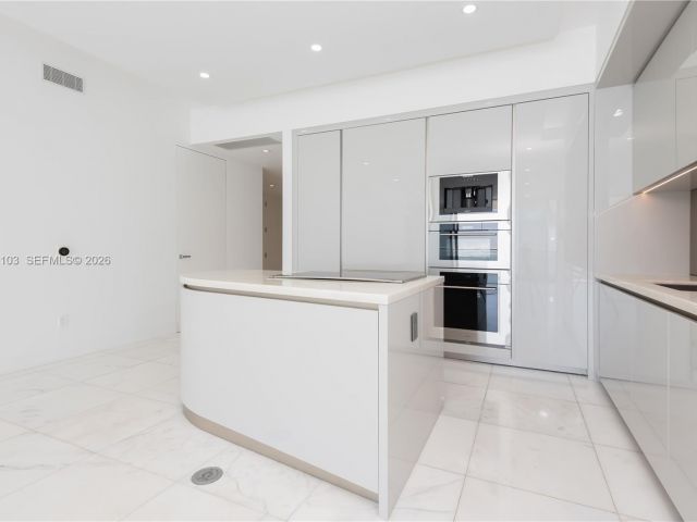 Продажа квартиры #801 - фото 7495665