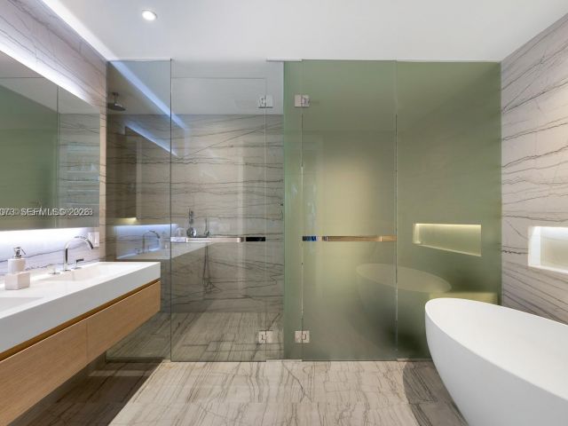 Продажа квартиры #404 - фото 7506137