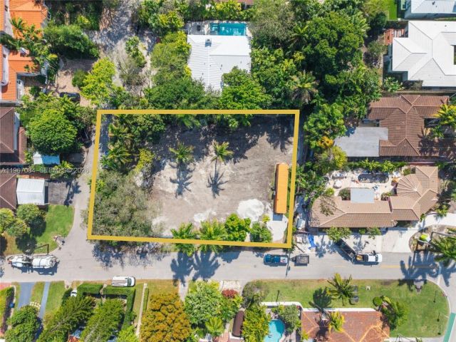 Продажа дома по адресу 2880 Fairgreen Dr - фото 7469018