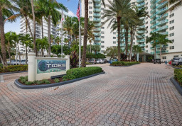 Квартира #4R