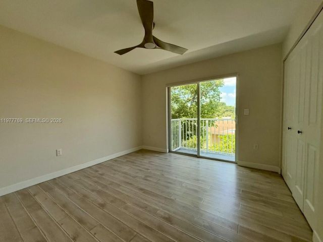 Продажа дома по адресу 1035 NW 2nd Ave - фото 7483166