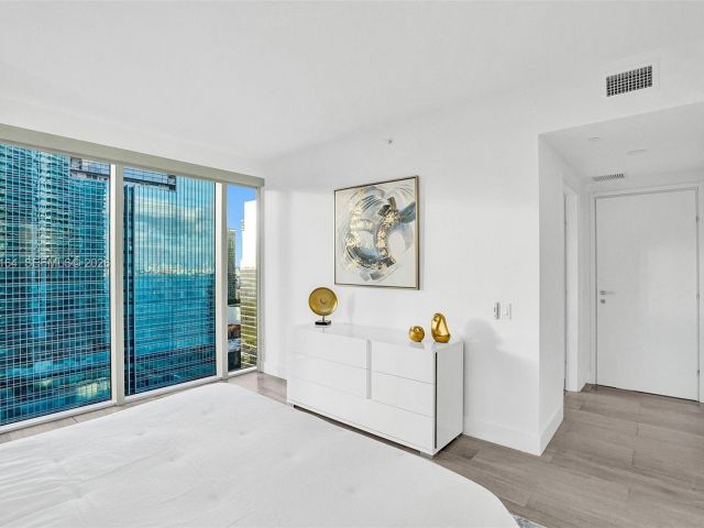 Квартира в аренду номер2702 - фото 7509813