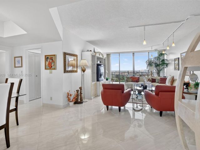 Продажа квартиры #2403 - фото 7503091