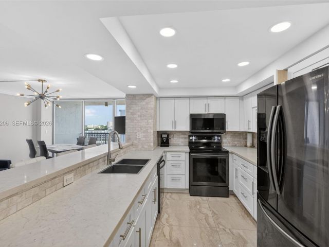 Продажа квартиры #1407 - фото 7526837