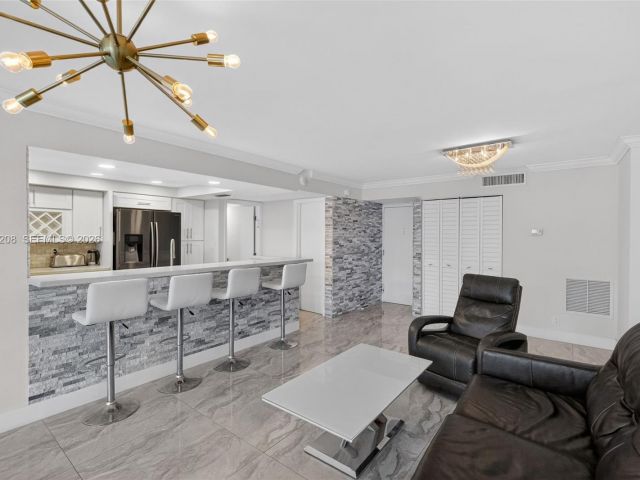 Продажа квартиры #1407 - фото 7526844