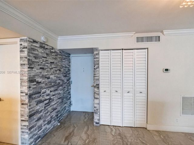 Продажа квартиры #1407 - фото 7526846