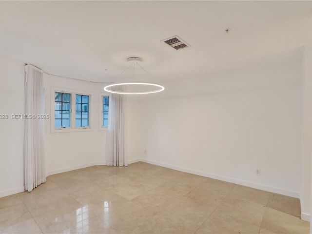 Продажа дома по адресу 1415 Sunset Harbour Dr 202 - фото 7468269