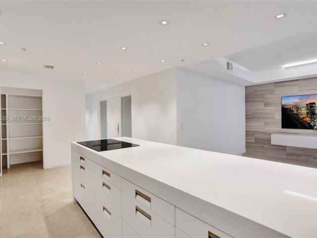 Продажа дома по адресу 1415 Sunset Harbour Dr 202 - фото 7468272