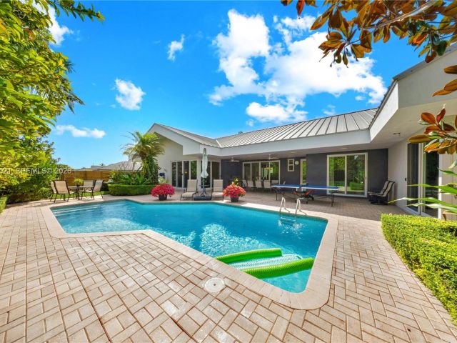 Продажа дома по адресу 10101 SW 145th St - фото 7463880