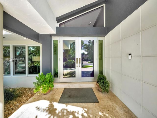 Продажа дома по адресу 10101 SW 145th St - фото 7463882