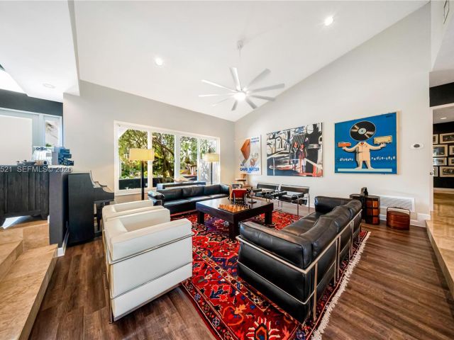 Продажа дома по адресу 10101 SW 145th St - фото 7463887