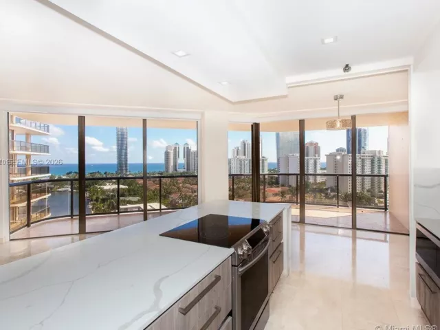 Квартира в аренду номер15A - фото 7549461