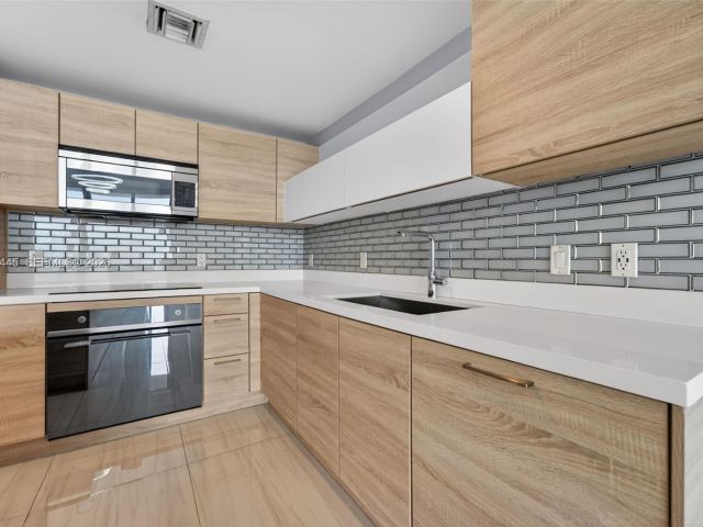 Продажа квартиры #2920 - фото 7522156