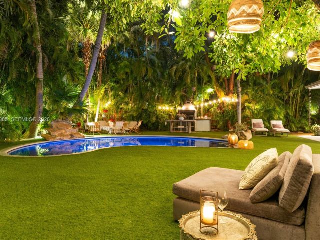 Продажа дома по адресу 330 Gulf Rd - фото 7452261