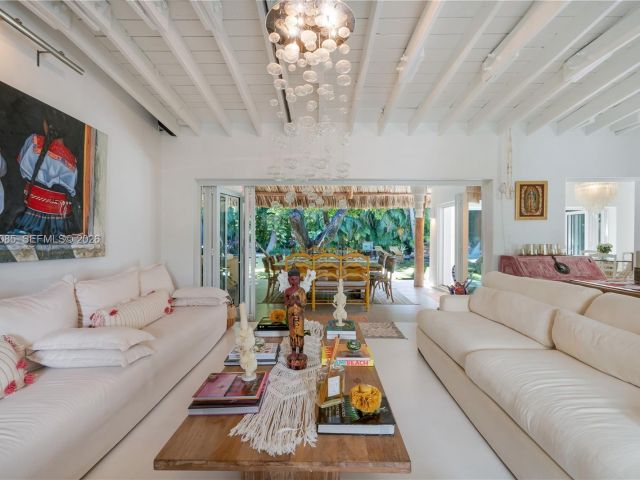 Продажа дома по адресу 330 Gulf Rd - фото 7452268