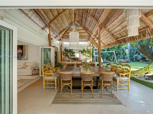 Продажа дома по адресу 330 Gulf Rd - фото 7452278