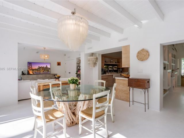 Продажа дома по адресу 330 Gulf Rd - фото 7452280