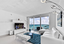 Квартира #12R