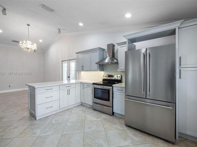 Продажа дома по адресу 15327 SW 55th Ter - фото 7537196