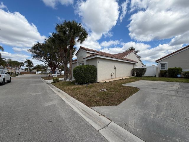 Продажа дома по адресу 10285 Allegro Dr - фото 7453408