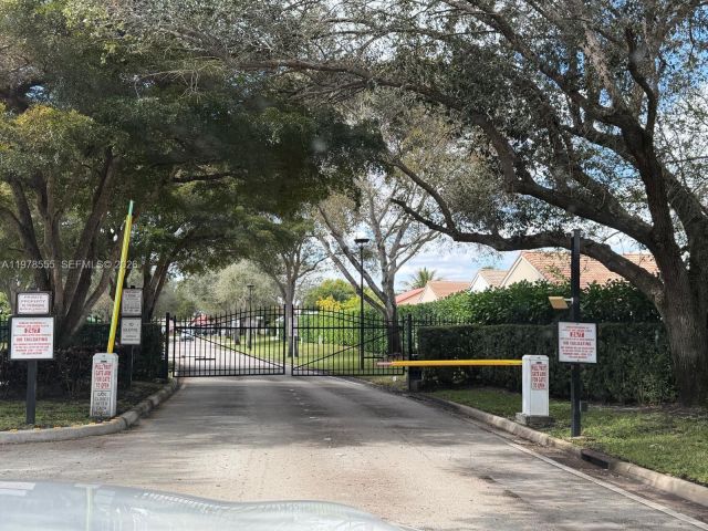 Продажа дома по адресу 10285 Allegro Dr - фото 7453418