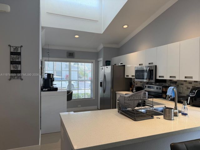 Продажа дома по адресу 10285 Allegro Dr - фото 7453423