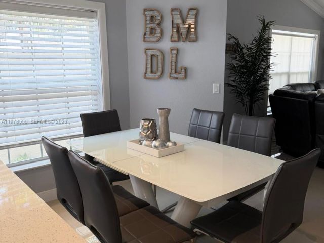 Продажа дома по адресу 10285 Allegro Dr - фото 7453424