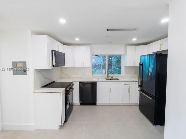 Продажа дома по адресу 905 Tangier St - фото 7471151