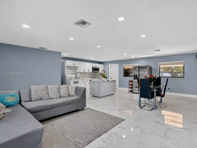 Продажа дома по адресу 1318 13th St - фото 7451266