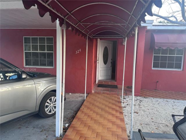 Продажа дома по адресу 324 NW 47th St - фото 7519982