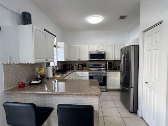 Продажа дома по адресу 12923 SW 135th Ter - фото 7515743