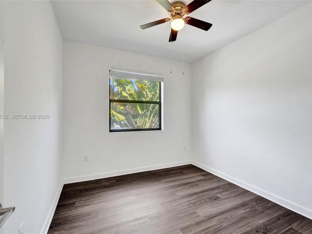 Продажа дома по адресу 1609 SW 28th St - фото 7534862