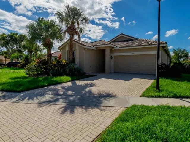 Продажа дома по адресу 2675 Clipper Cir - фото 7451240