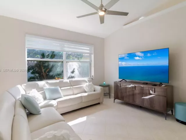 Продажа дома по адресу 2675 Clipper Cir - фото 7451243