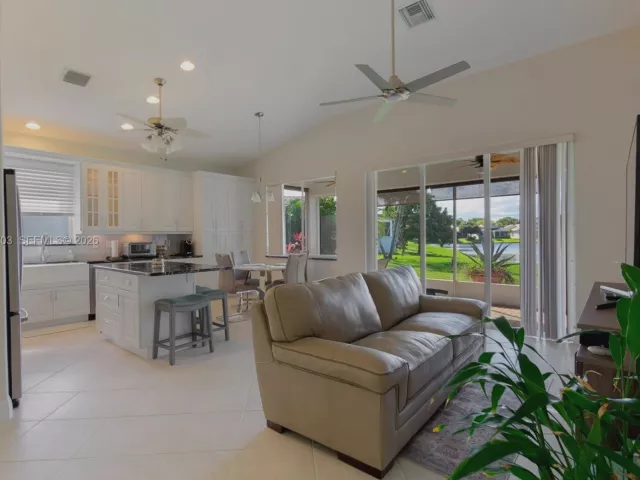 Продажа дома по адресу 2675 Clipper Cir - фото 7451245