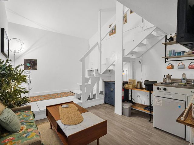 Дом в аренду по адресу 274 NW 43rd St n/a - фото 7516753