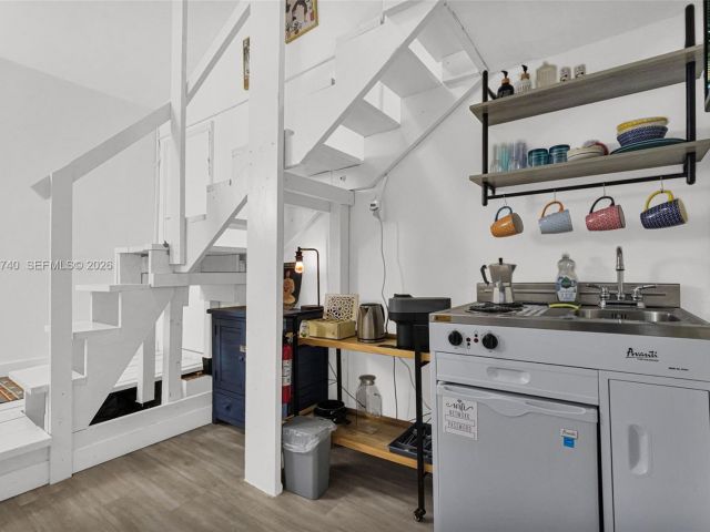 Дом в аренду по адресу 274 NW 43rd St n/a - фото 7516756