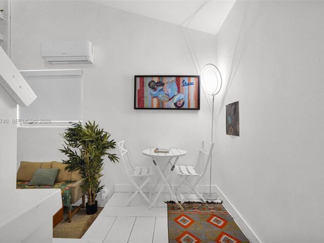 Дом в аренду по адресу 274 NW 43rd St n/a - фото 7516759