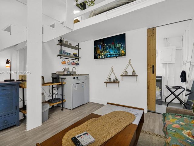 Дом в аренду по адресу 274 NW 43rd St n/a - фото 7516763