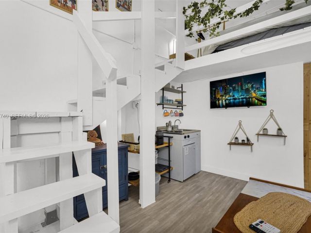 Дом в аренду по адресу 274 NW 43rd St n/a - фото 7516764