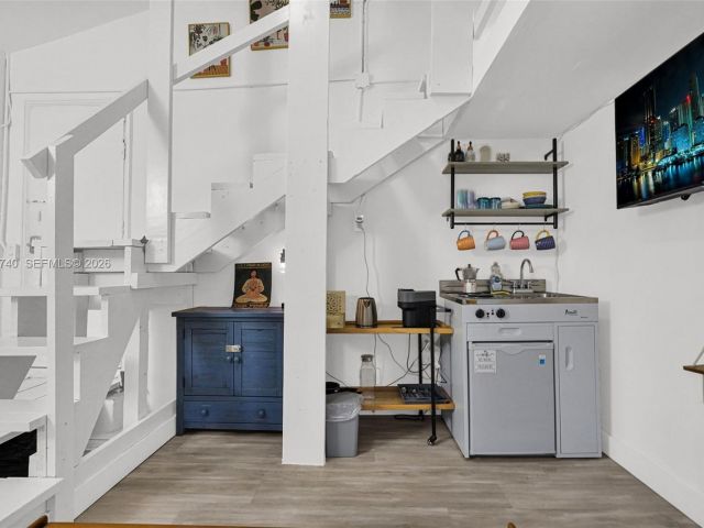 Дом в аренду по адресу 274 NW 43rd St n/a - фото 7516766