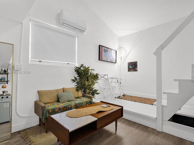 Дом в аренду по адресу 274 NW 43rd St n/a - фото 7516768