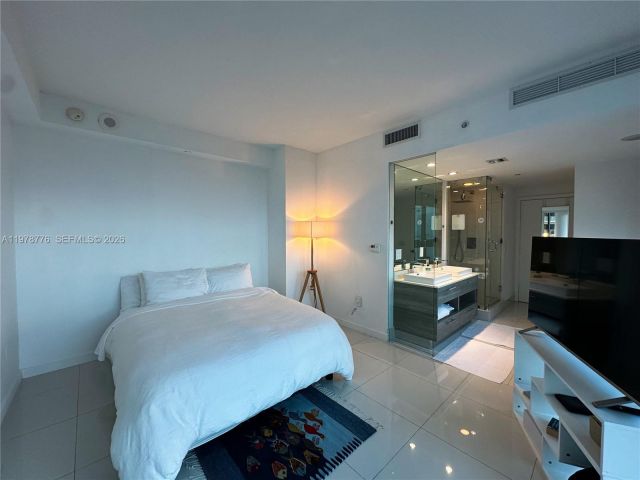 Продажа квартиры #2108 - фото 7494679