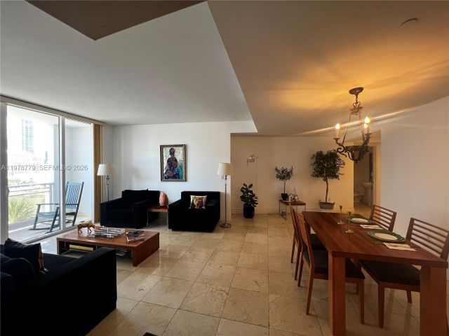 Квартира в аренду номер1001 - фото 7471751